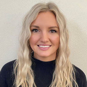 Meet your Posher, Jacqueline